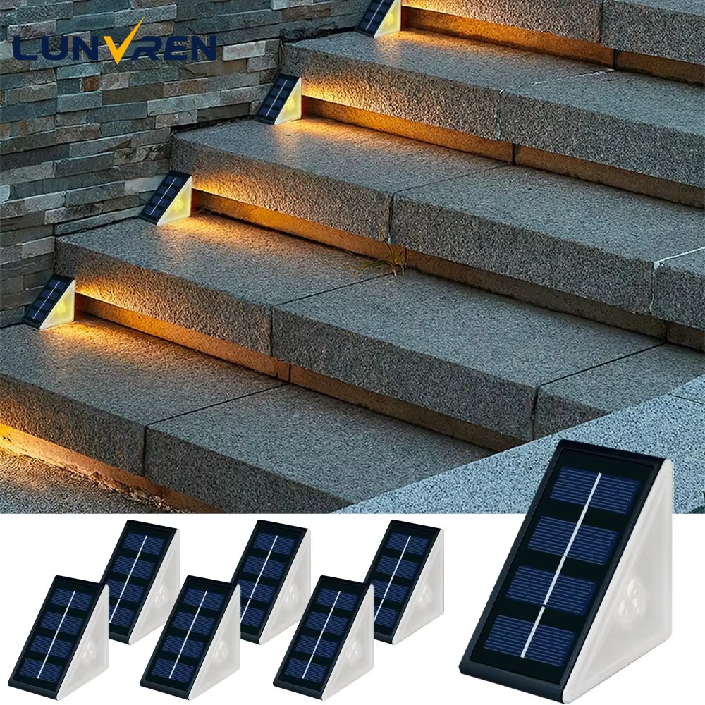 Outdoor Lighting With Outlet - 屋外ソーラーステップライトウォームホワイトRGBトライアングルIP67防水自動オン装飾デッキライトパティオ庭私道ポーチ用