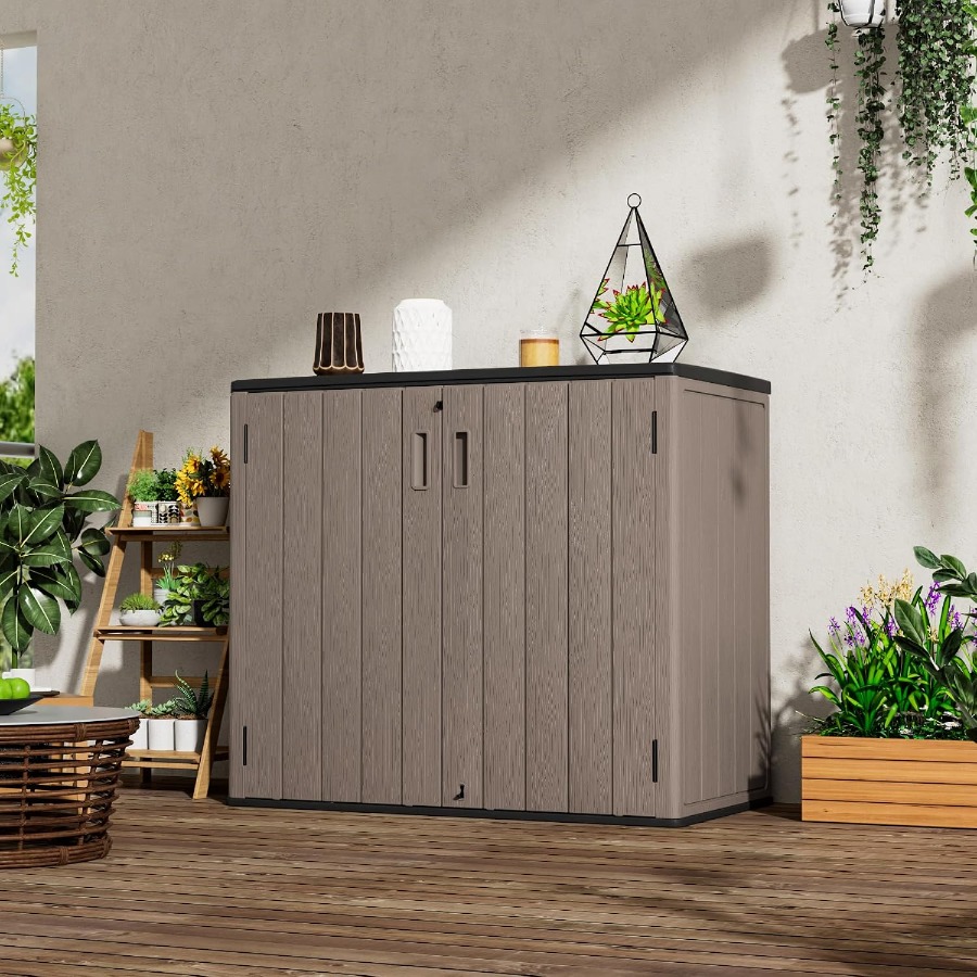 大型の屋外収納ボックス、樹脂製、明るい茶色、防水仕様で鍵付き - Outdoor Lighting Garage のレビューと価格